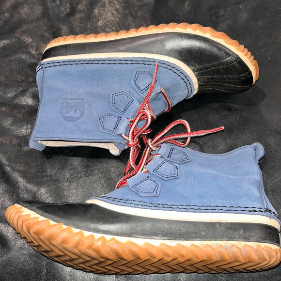 SOREL OUT 'N ABOUT WATERPROOF ANKLE DUCK RAIN BOOTS in RED WHITE & BLUE EUC W 8 - Picture 3 of 13